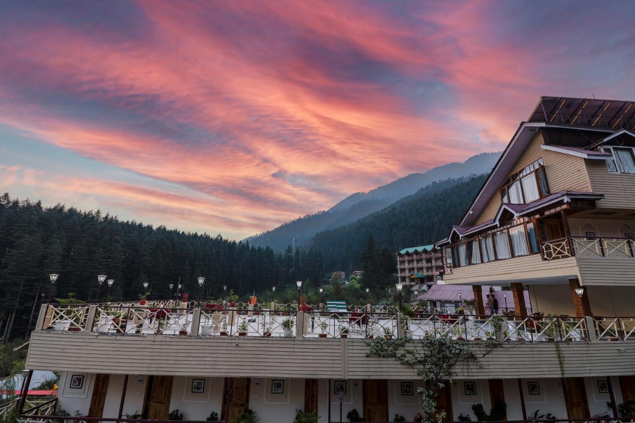 Snow Valley Resorts & Spa Manali Exterior photo