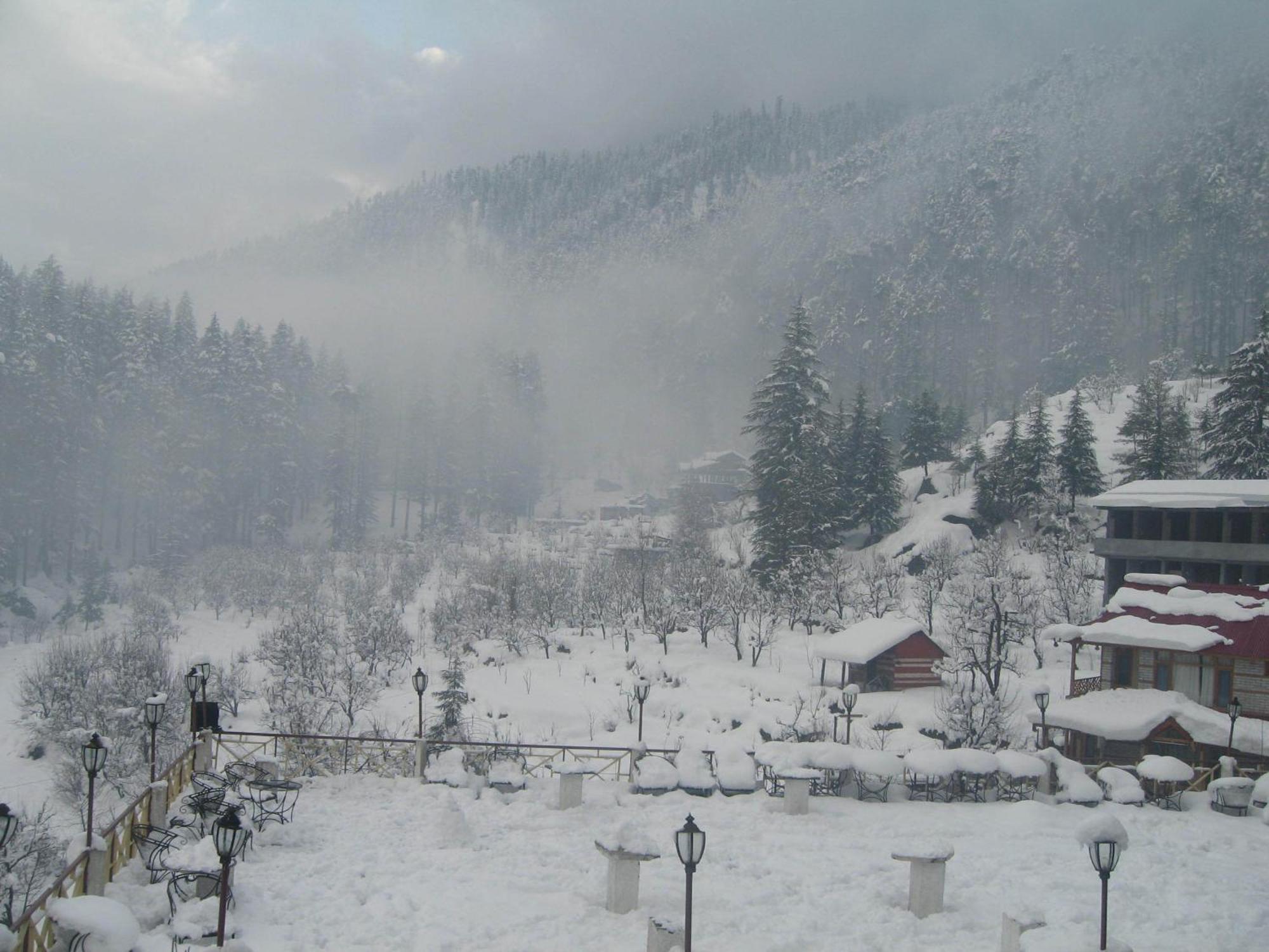 Snow Valley Resorts & Spa Manali Exterior photo