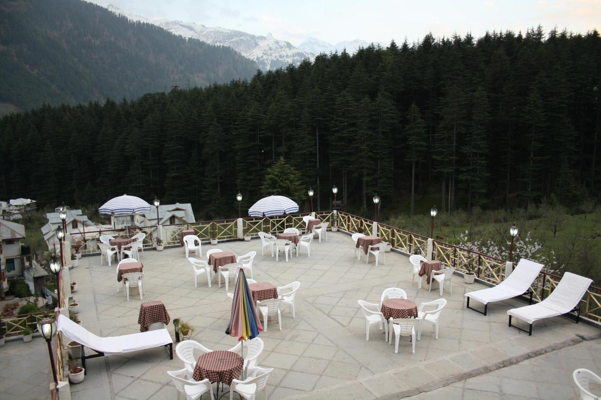 Snow Valley Resorts & Spa Manali Exterior photo